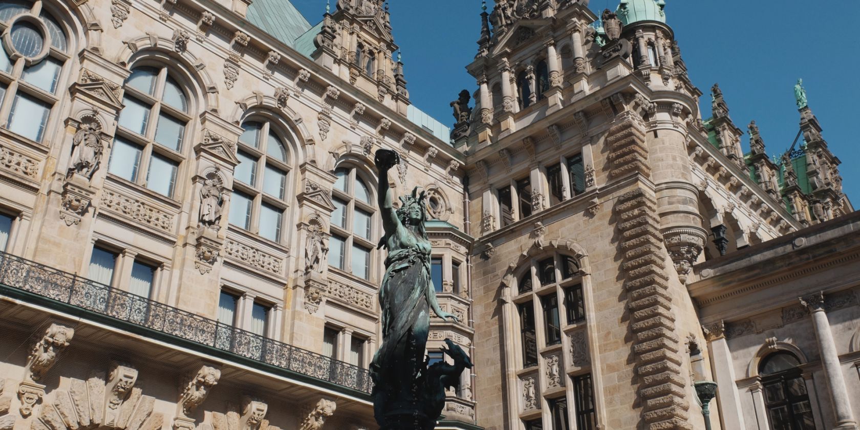 Hamburgs Klassiker Tour, &copy; How To Hamburg Cityguide, Tim Kestermann