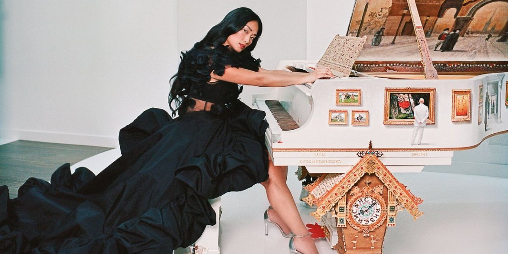 Chloe Flower, &copy; WME