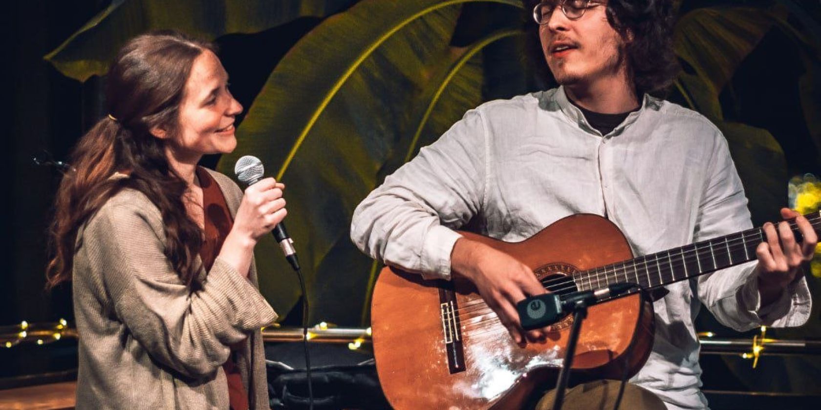 Luna Music Club mit The Naturehood und LeiseBand, &copy; Jesus Paluzo