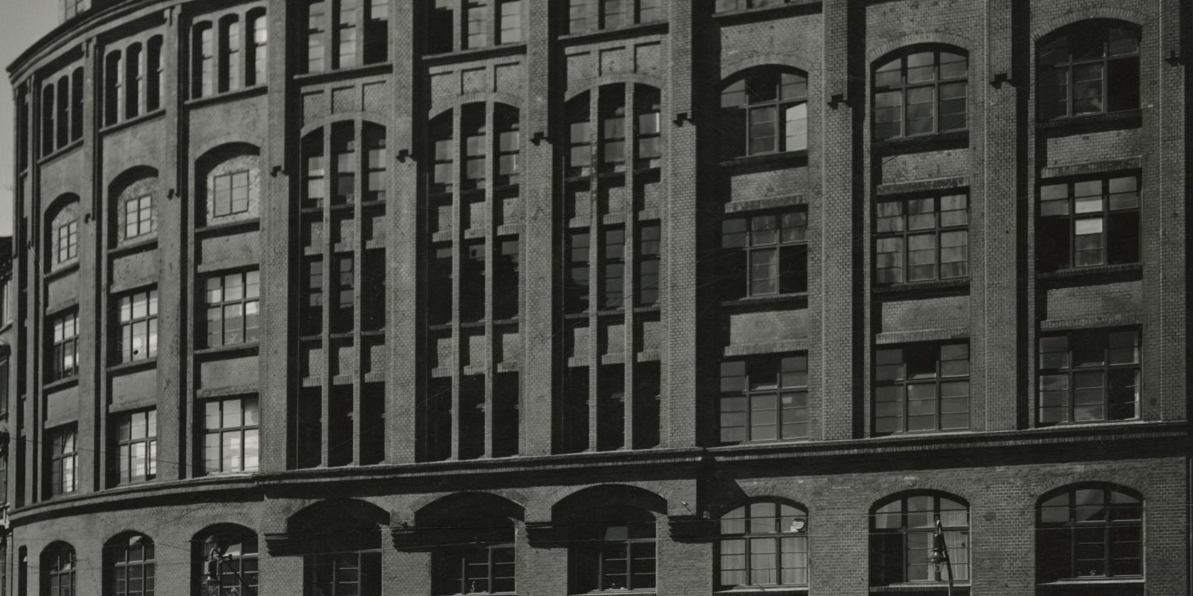 das-montblanc-haus-in-der-schanzenstrasse-ca-1950-montblanc-heritage-collection, &copy; Montblanc Heritage Collection