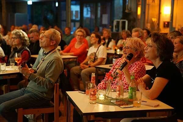 Karaoke-Ukulele, &copy; Tina Kirchberger