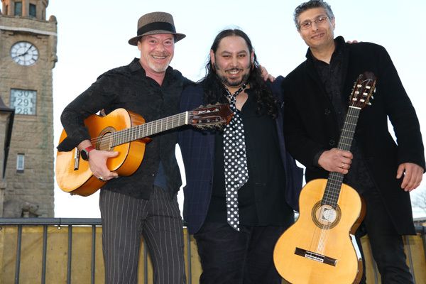 Los Flamenquitos, &copy; Los Flamenquitos