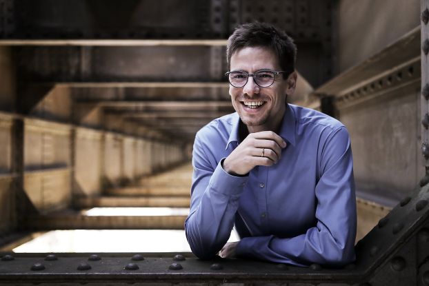 Staunen &uuml;ber das Gl&uuml;ck im Unscheinbaren - Titus M&uuml;ller, &copy; Nacht der Kirchen