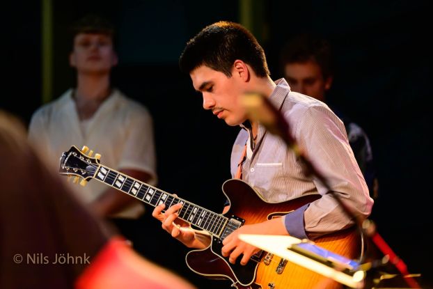 Juan Pablo Ortiz Carrera (Gitarre) / Lucas Kolbe (Bass) &ndash; Master Focus Project, &copy; Nils J&ouml;hnk