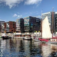 Erlebnistour Speicherstadt und Hafencity, © links im Bild