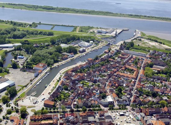 Gl&uuml;ckstadt von oben, &copy; Holstein Tourismus / photocompany
