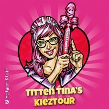 Titten Tinas Comedy-Kieztour Hamburg, © links im Bild