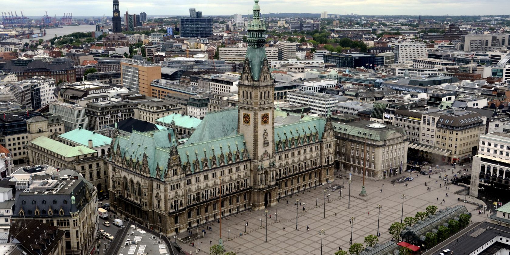 Das Hamburger Rathaus von oben, © Felix Neumann