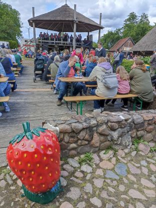Vierl&auml;nder Erdbeerfest, &copy; Bergedorfer Museumslandschaft