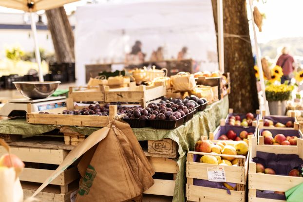 Wochenmarkt in Malente, &copy; MaTS GmbH - Anne Weise