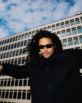 Bradley-Zero-–-Press-Photo-12-copyright-Jimi-Herrtage, © Jimi Herrtage