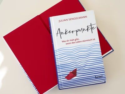 Buch-Cover Ankerpuntke, &copy; Julian Sengelmann