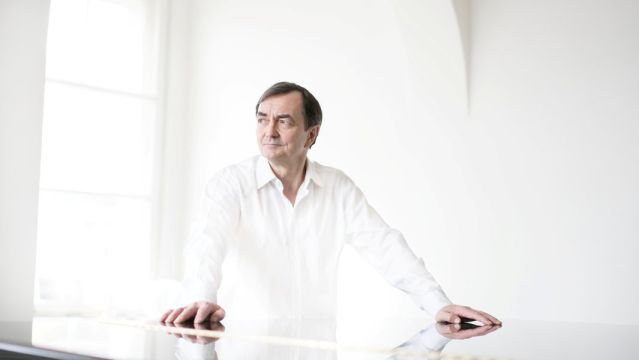 Philharmonisches Staatsorchester Hamburg / Pierre-Laurent Aimard / Kent Nagano, © Marco Borggreve