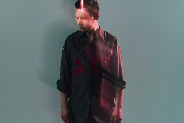 NUR &Uuml;BER MEINE LEICHE
- von Olivier David, &copy; Timmo Schreiber