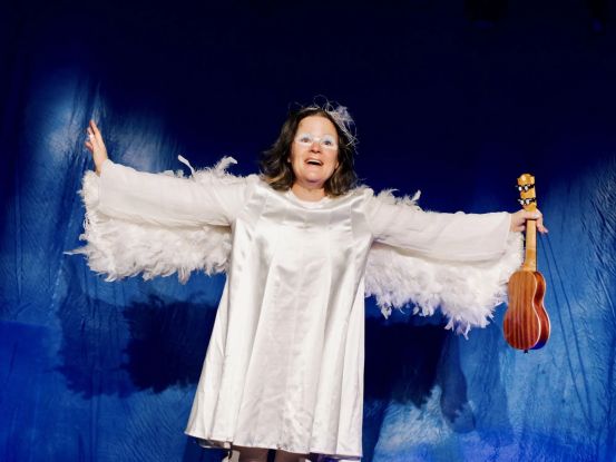 Engel Maxi, © Julia Duartes