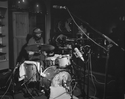 Lucas Kolbe & Tommy Crane: in motian., &copy; Caroline Desilets