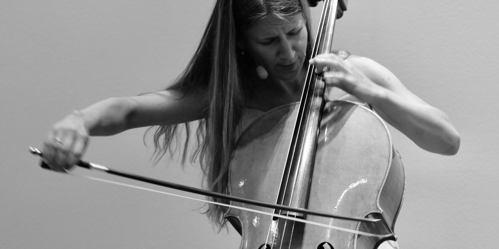 Cello, © Peter Littger