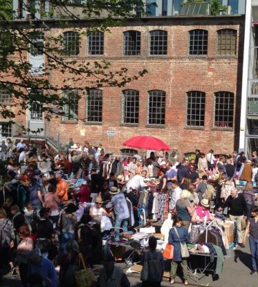 Flohmarkt auf dem Hof, &copy; Goldbekhaus