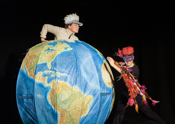 Terra Tanz der Planeten, © Margaux Weiß