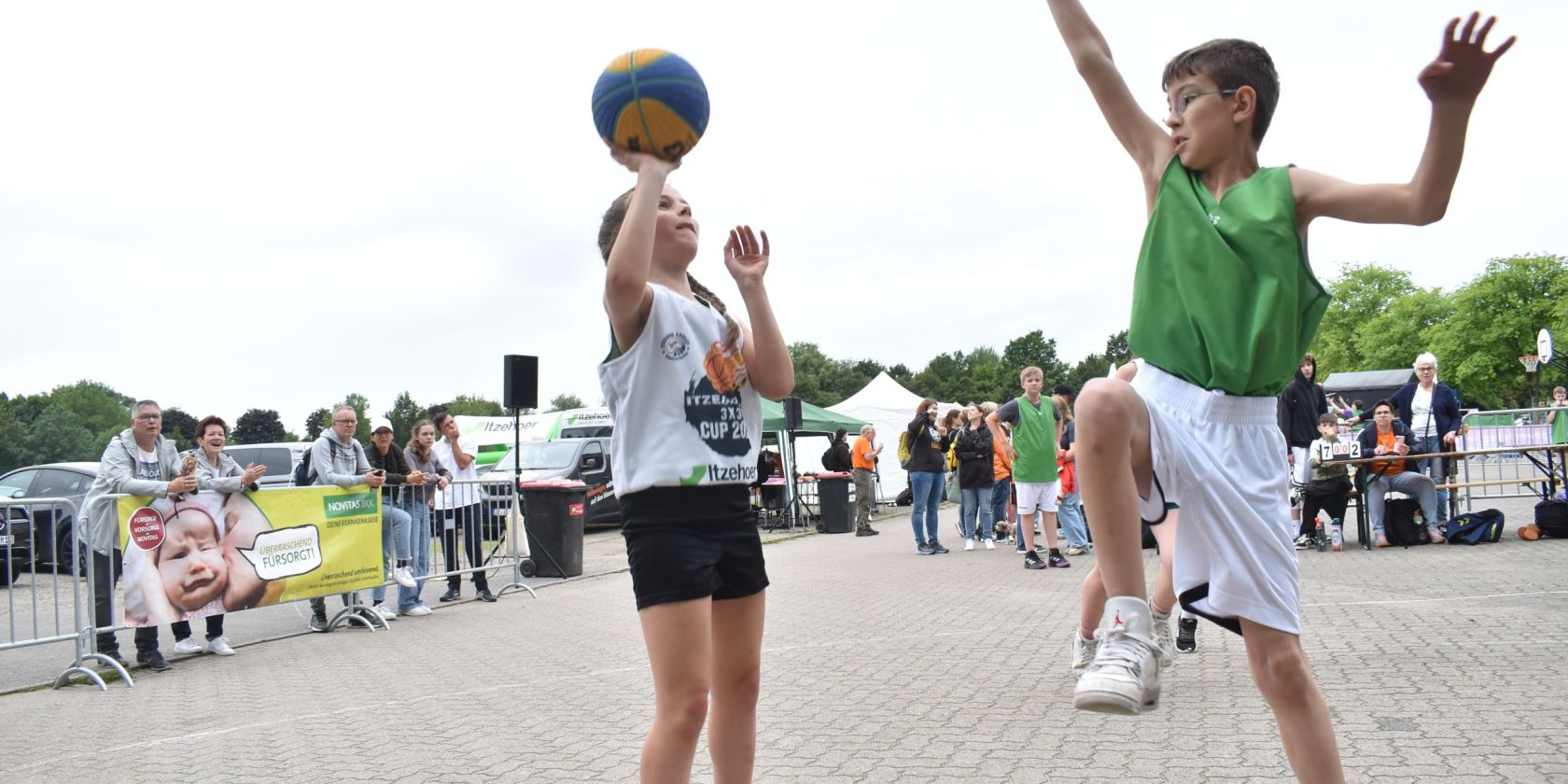 Rasante Spiele auf den f&uuml;nf Courts sind garantiert., &copy; Itzehoe Eagles