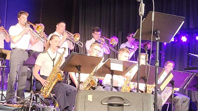 Benefizkonzert des Ausbildungsmusikkorps der Bundeswehr, &copy; Big Band Ausbildungsmusikcorps