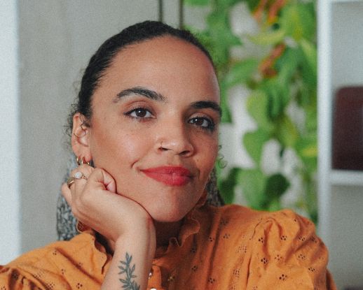 Ciani Sophia Hoeder, &copy; Meg Vada Hoeder