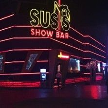 JGA Kiez Tour + Susis Show Bar, &copy; links im Bild