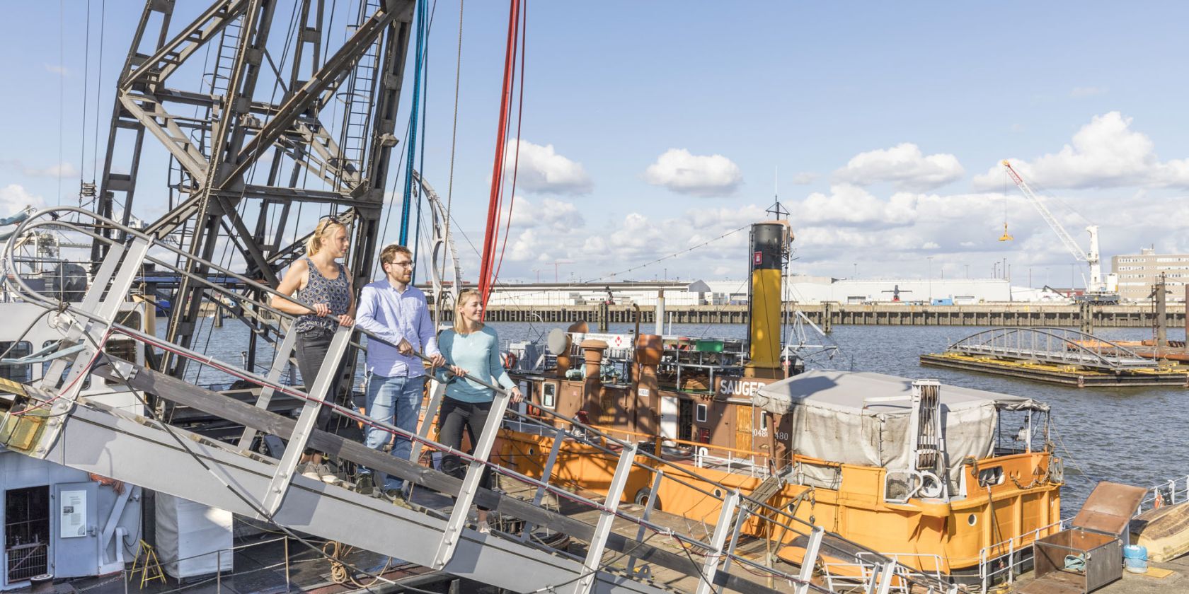 Schwimmdampfkran und Schutendampfsauger, &copy; SHMH Sinje Hasheider