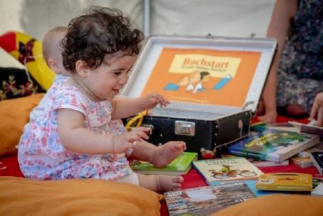 Gedichte f&uuml;r Wichte_Familienzentrum Glash&uuml;tte_Buchstart Hamburg, &copy; Buchstart Hamburg