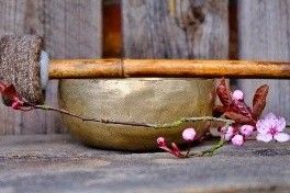 26-04-10 Meditation und Kl&auml;nge pixabay, &copy; pixabay