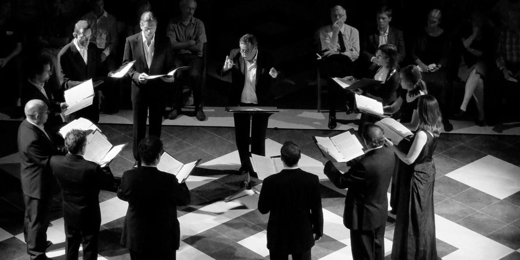 Huelgas Ensemble / Paul Van Nevel, &copy; Luk Van Eeckhout