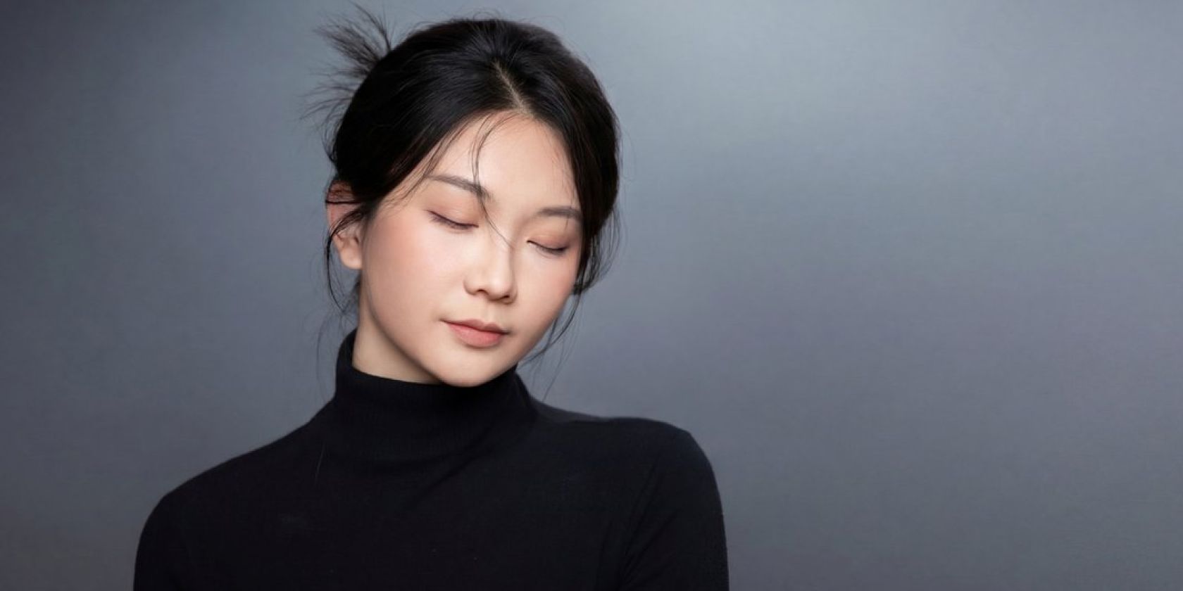 Yixuan Hu, &copy; Naive Blue