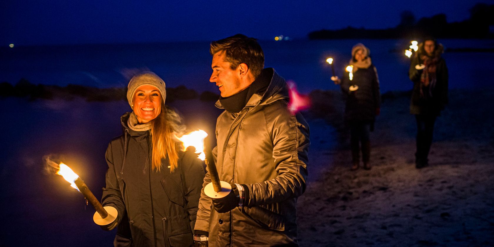 Fackelwanderung in Timmendorfer Strand_Wintermagazin 2020(2), &copy; TALB
