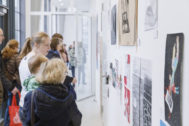 Blitzausstellung Kunstpioniere PHILIP MONTGOMERY &ndash; AMERICAN CYCLES, &copy; &copy; Deichtorhallen Hamburg. Foto: Henning Rogge