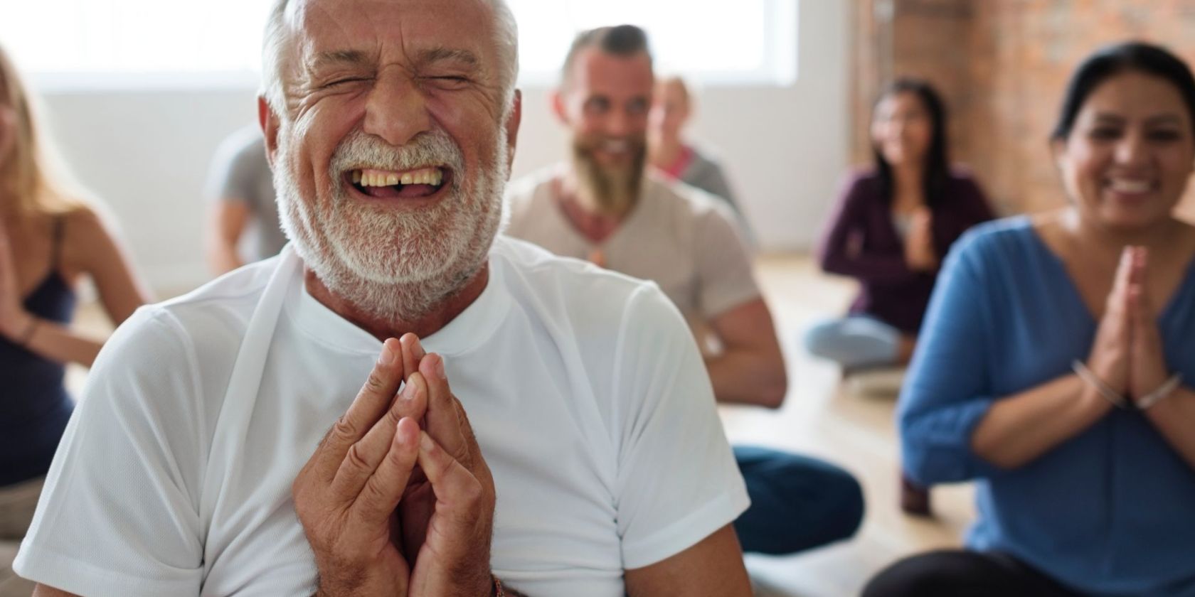 Lachyoga mit Marlies: Infostunde & Kennenlernen, &copy; Shutterstock