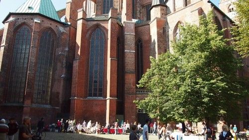Flohmarkt an St. Marien, © Marien