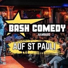 Bash Comedy auf St. Pauli, &copy; links im Bild