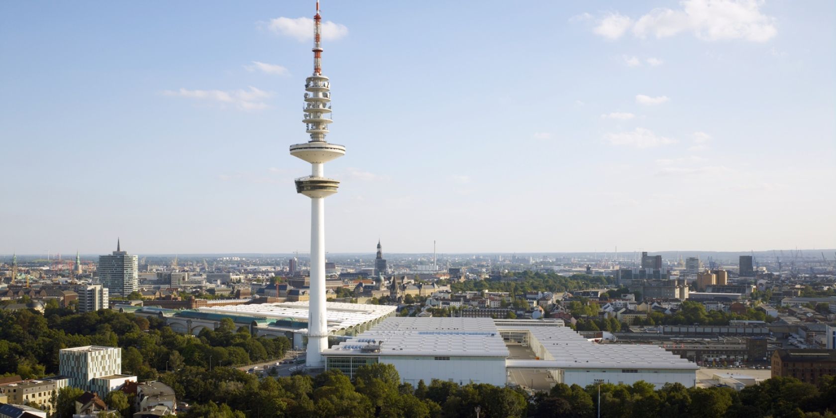 Hamburg Messe und Congress - Luftaufnahme, &copy; HMC / H.G. Esch Ingenhoven Architects (HMCEI)