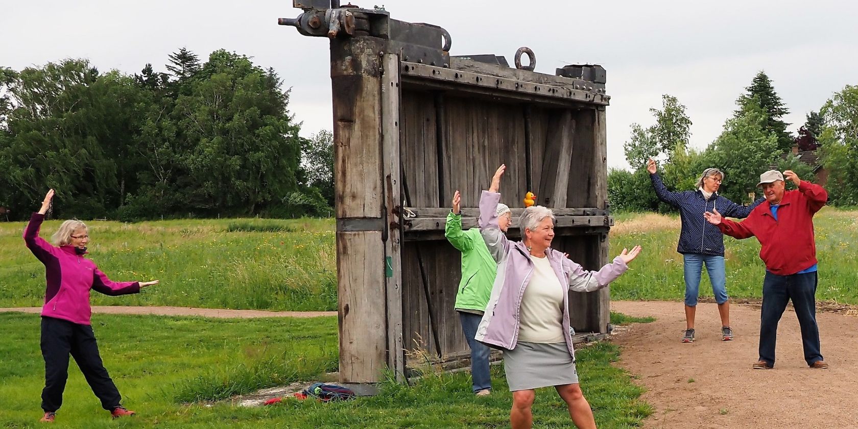 Qigong im Park, © Andreas Guballa, Guballa