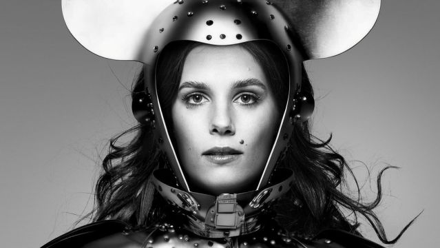 Tara-Louise Wittwer, &copy; Pablo Luetkenhaus