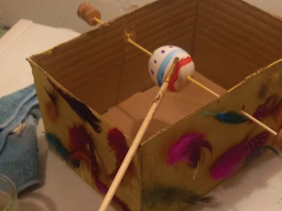 Ferien-Museumstag: Ostereieranmalmaschine, &copy; Museum im Marstall