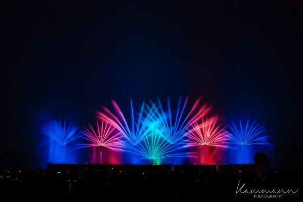Wassershow im Jahr 2017 und 2023, &copy; Flames of Water Kamann Photography