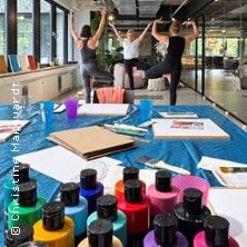 Flow & Farbe&ndash;Yoga trifft Kunst, &copy; links im Bild