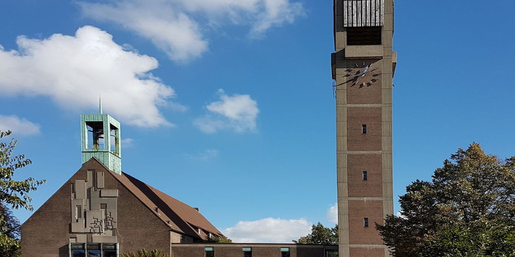 Gottesdienst in der Christus-Kirche Wandsbek, &copy; Gerd Eisentraut