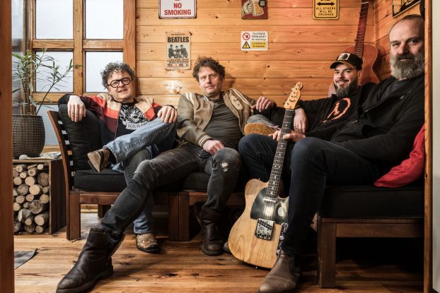 Konzert der Rockband VanderLinde, &copy; Martijn Heemstra - www.martijnheemstra.nl