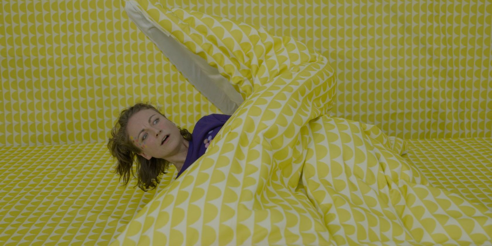 Bonbon_mit-ohne-rosa_(c)-Arturo-Sayan03-1, &copy; KUB