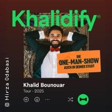 KHALID BOUNOUAR - KHALIDIFY - Die One-Man-Show, © links im Bild