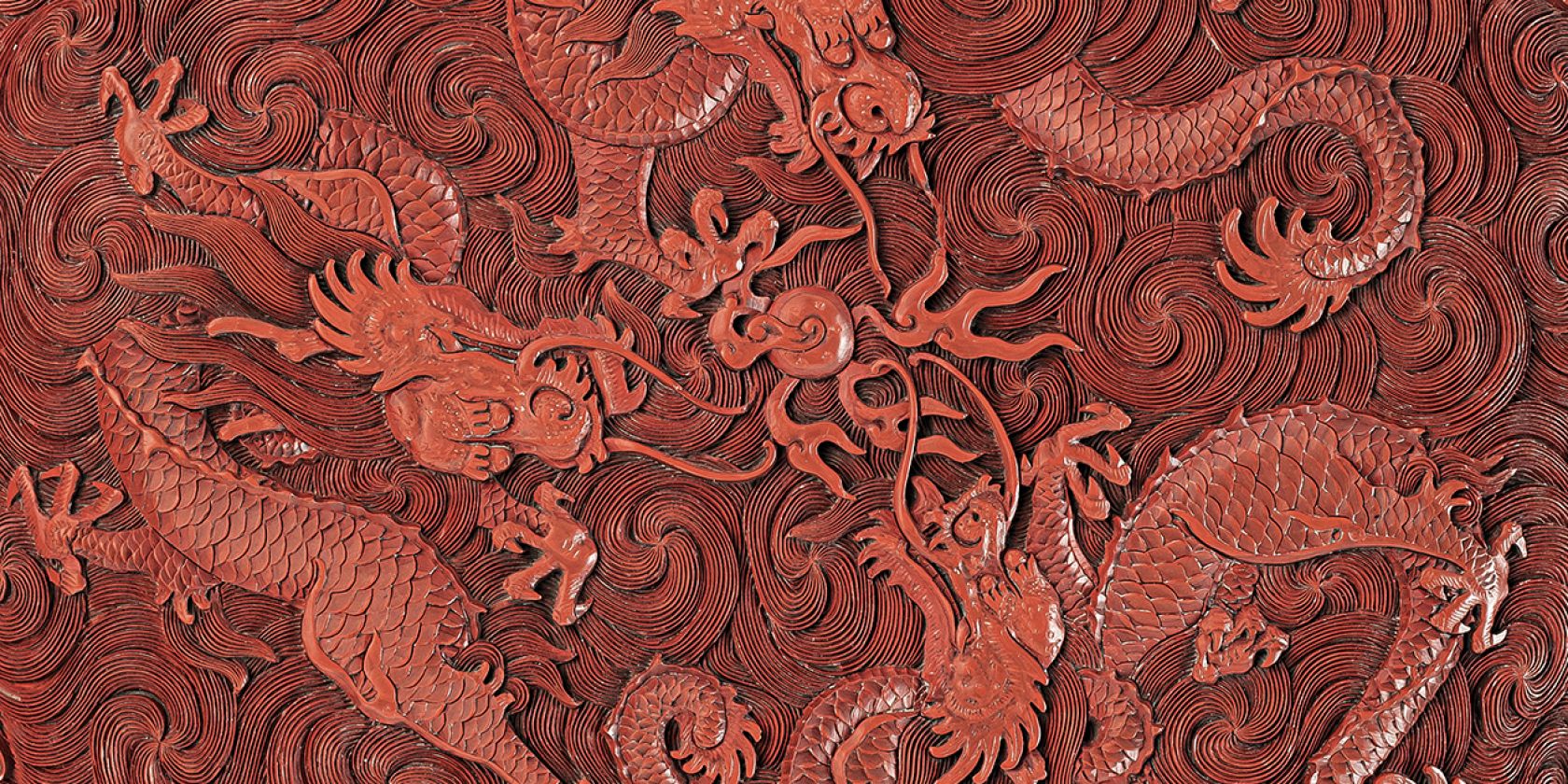 MK&G_InspirationChina_DosemitdreiDrachen_Detail_QianlongAera_1736_1795_SlgMK&G_FotoMK&G_JoergArend_klein, &copy; Dose mit drei Drachen (Detail), China, Qing-Dynastie, Qianlong-&Auml;ra (1736-1795), MK&G, Foto: MK&G/J&ouml;rg Arend