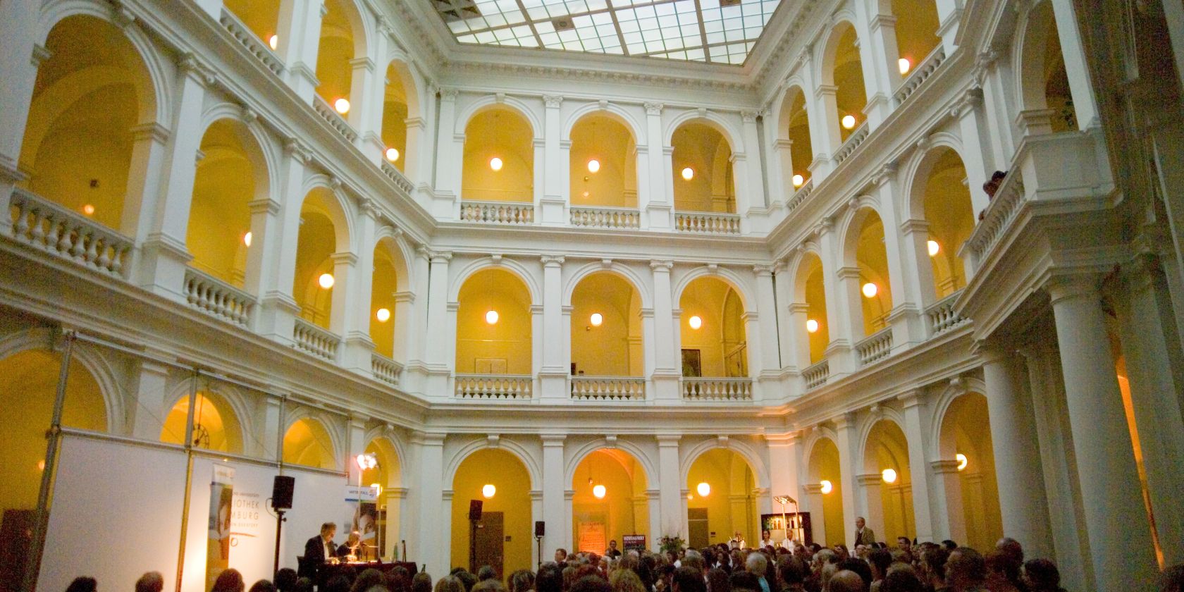 Staats- und Universitätsbibliothek Carl von Ossietzk - Lichthof, © Staats- und Universitätsbibliothek Carl von Ossietzky