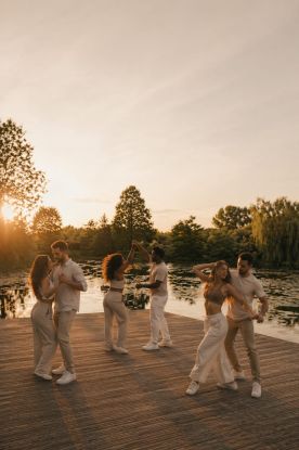 Bachata Social Bild ohne Text, &copy; Olivia Brunner